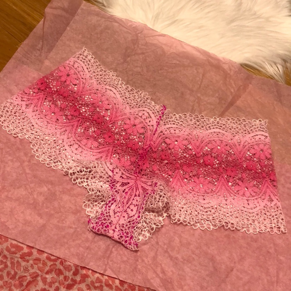 Victoria’s Secret pink ombré lace panties XS